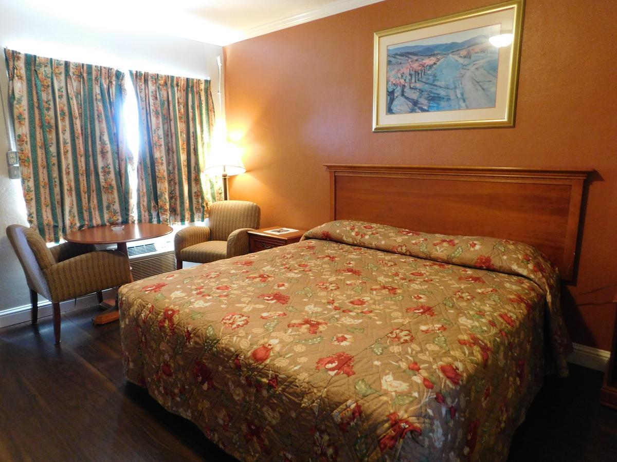El Rancho Motel Stockton Dış mekan fotoğraf